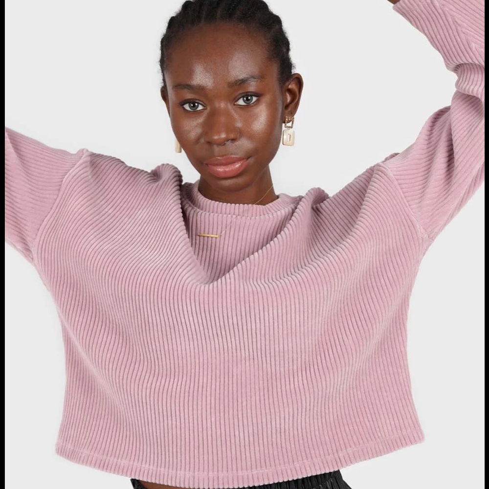Moon and Madison sweater size small BNWT